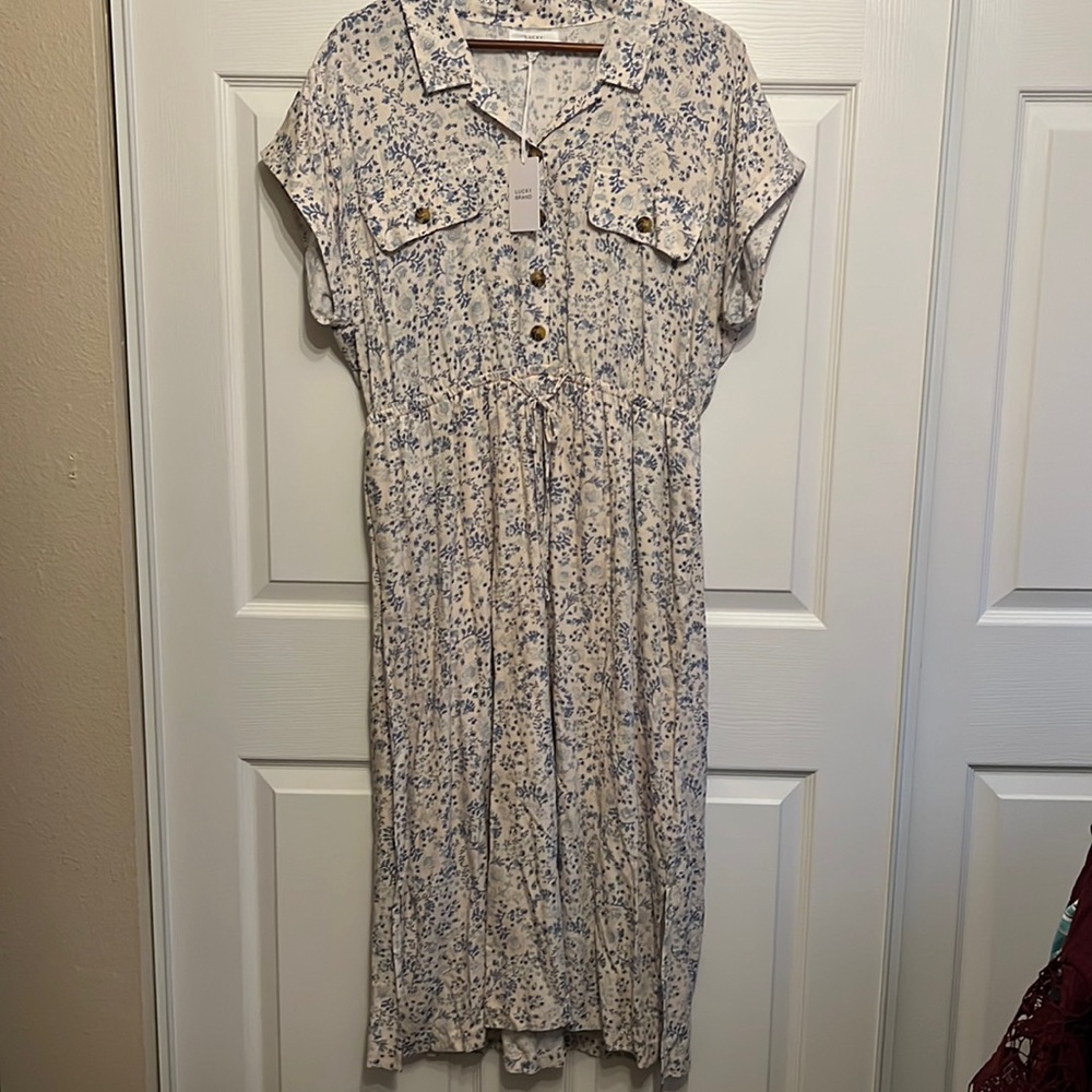 Brand New NWT Lucky brand dress women XL floral blue side slits and pockets